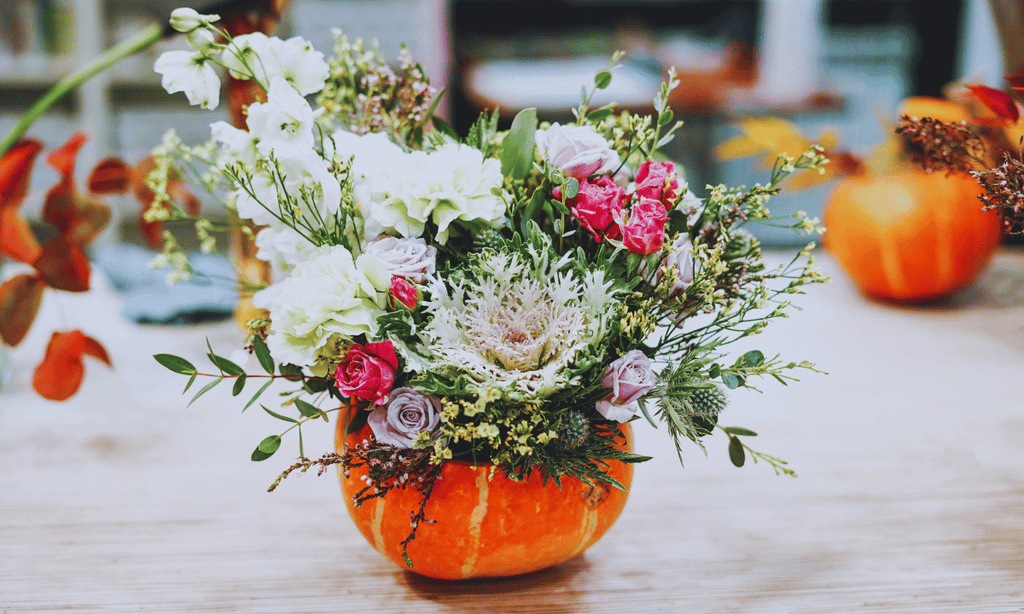 What Are The Best Halloween Flowers For Spooky Arrangements?